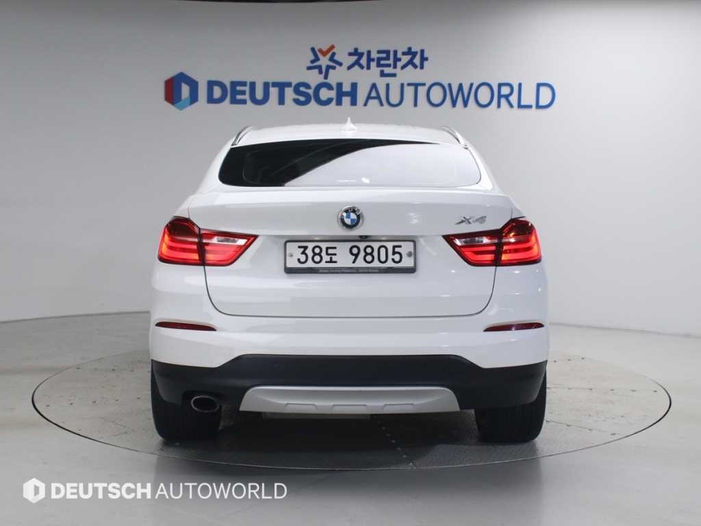 BMW X4 X4 (F26) xDrive 20d 이미지 4