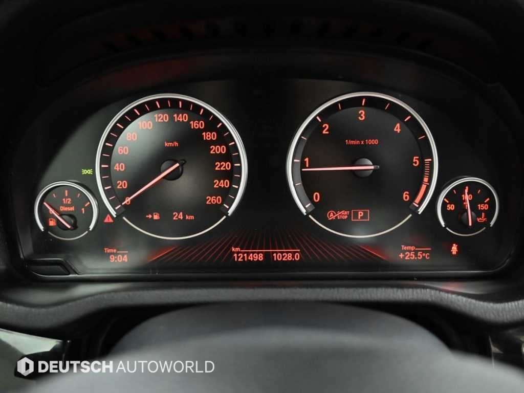 BMW X4 X4 (F26) xDrive 20d 이미지 8