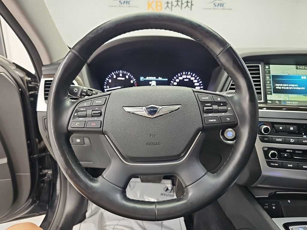 제네시스 G80 3.3 GDI AWD 프리미엄 럭셔리 이미지 9