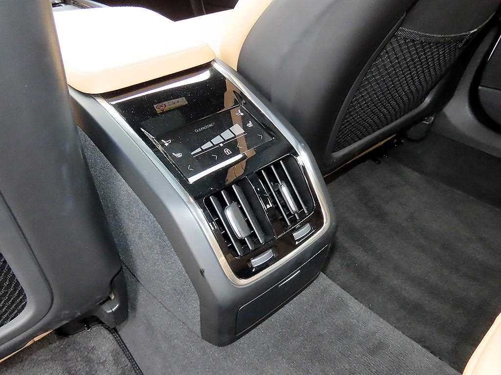 볼보 S90 B6 AWD 인스크립션 이미지 16