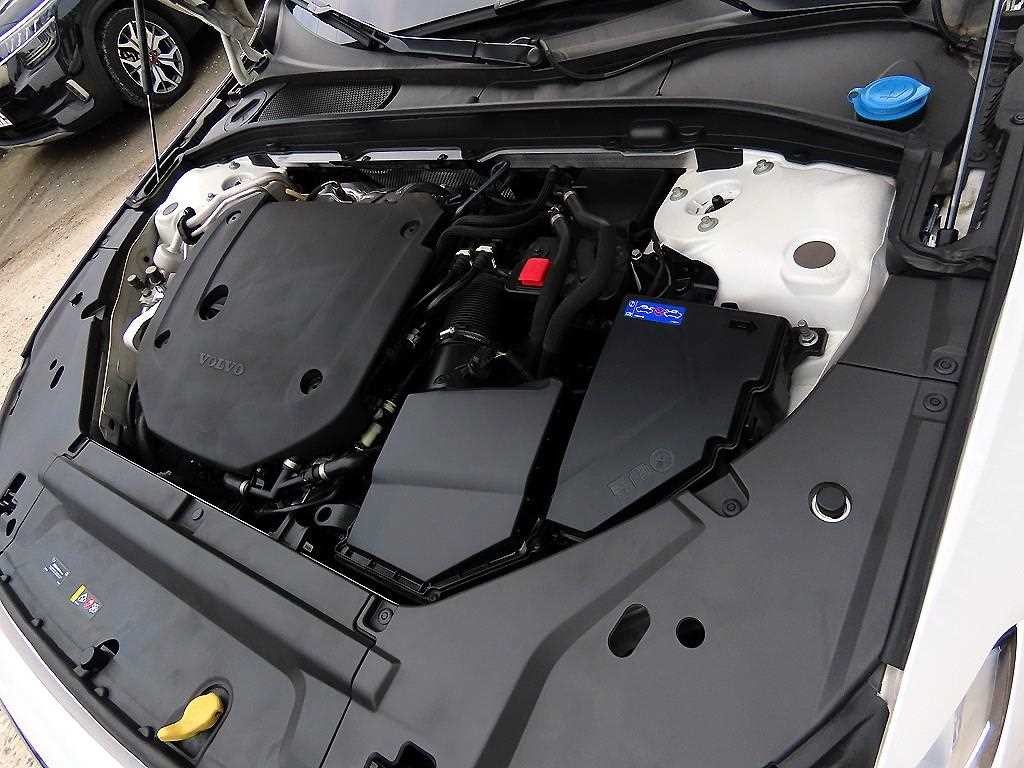볼보 S90 B6 AWD 인스크립션 이미지 18
