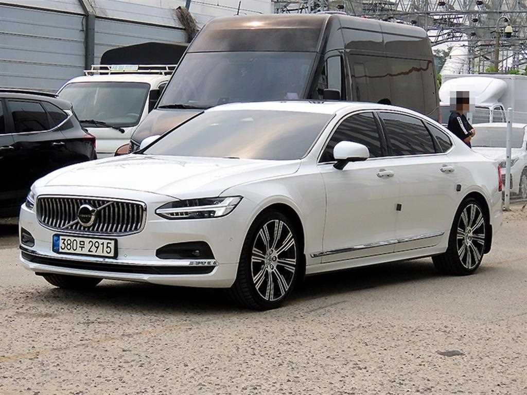볼보 S90 B6 AWD 인스크립션 이미지 2