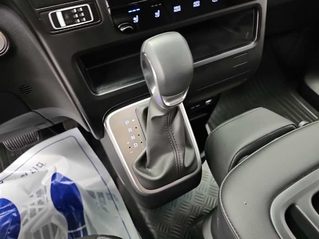 현대 스타리아 2WD 디젤 투어러 모던 이미지 8