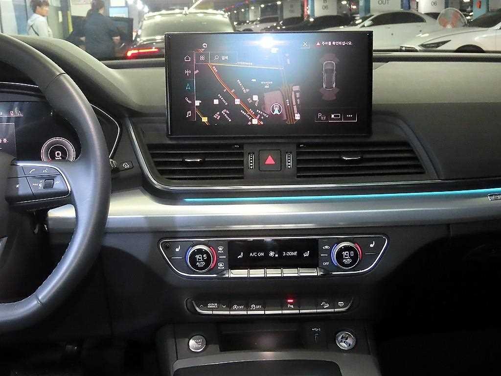 아우디 Q5 Q5 (FY) 45 TFSI 콰트로 이미지 11