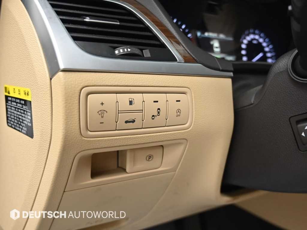 제네시스 G80 2.2D AWD 럭셔리 이미지 17