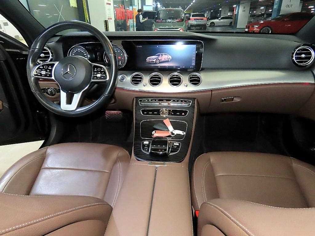 벤츠 E 클래스 E-클래스 W213 E250 아방가르드 이미지 10