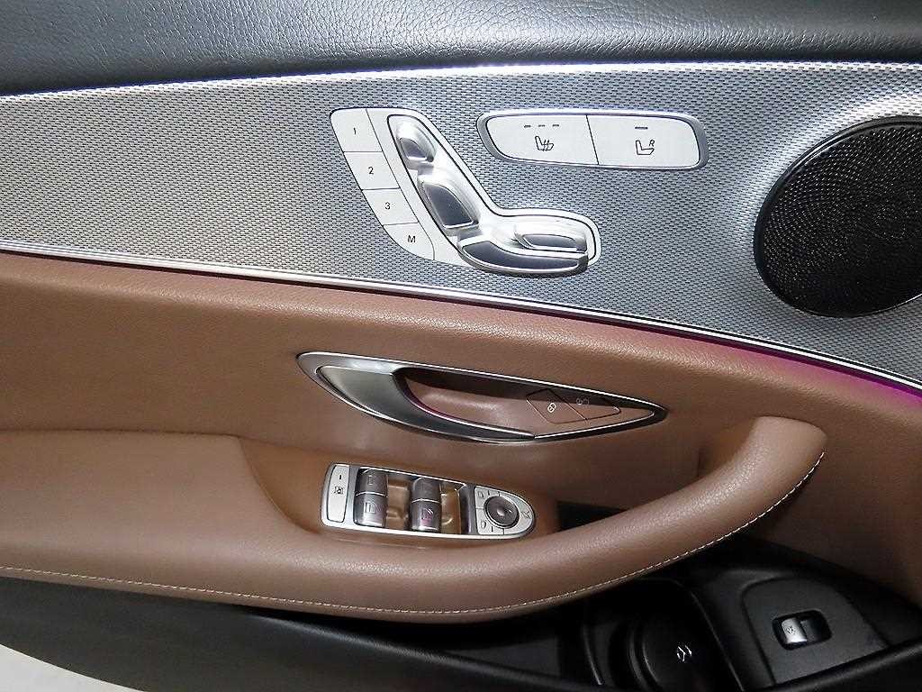 벤츠 E 클래스 E-클래스 W213 E250 아방가르드 이미지 14