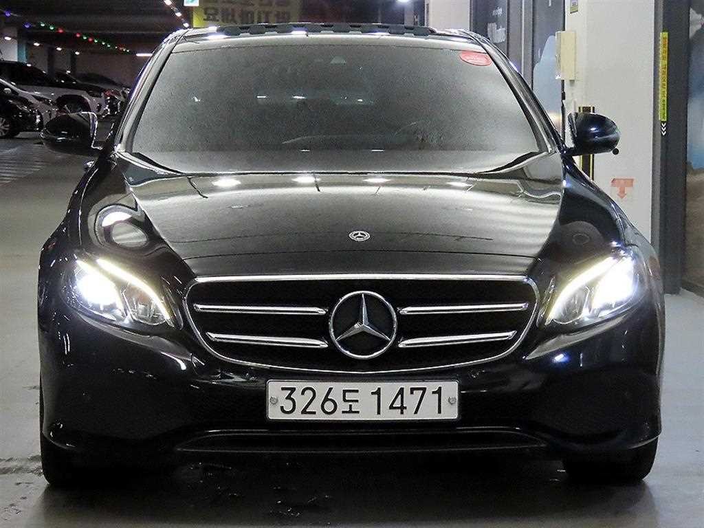벤츠 E 클래스 E-클래스 W213 E250 아방가르드 이미지 2