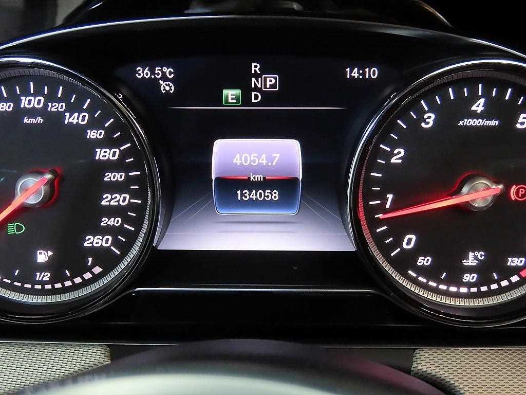 벤츠 E 클래스 E-클래스 W213 E250 아방가르드 이미지 9