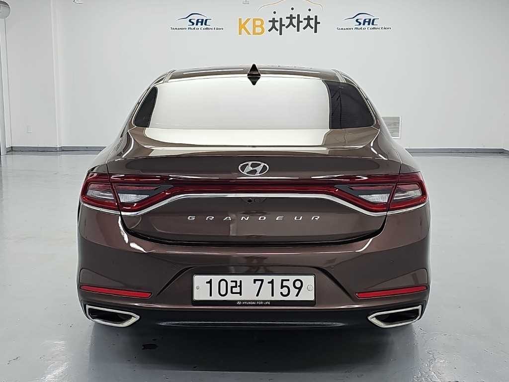 현대 그랜저 그랜저 IG 2.4 GDI 프리미엄 기본형 이미지 3
