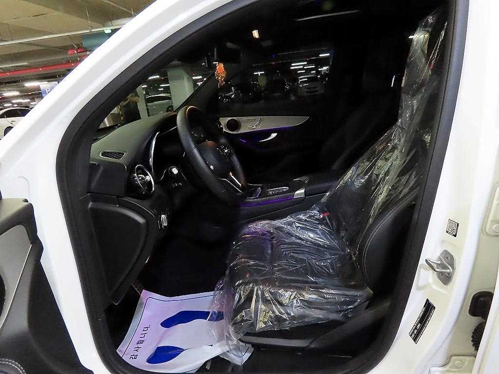 벤츠 GLC 클래스 GLC클래스 X253 GLC 220 d 4MATIC 쿠페 이미지 6