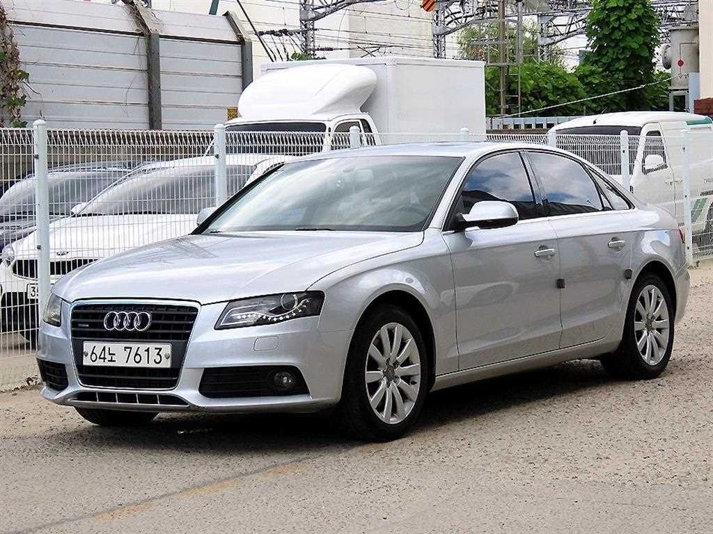 아우디 A4 뉴 A4 2.0 TFSI 콰트로 이미지 2