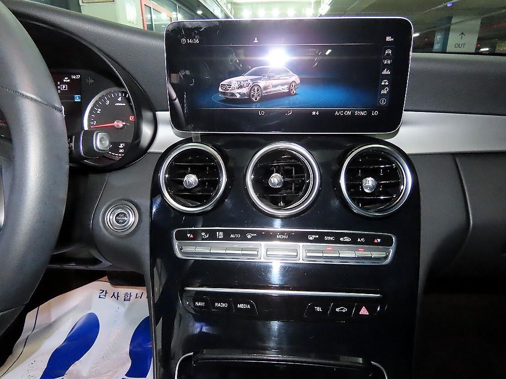 벤츠 C 클래스 C클래스 W205 C200 이미지 11