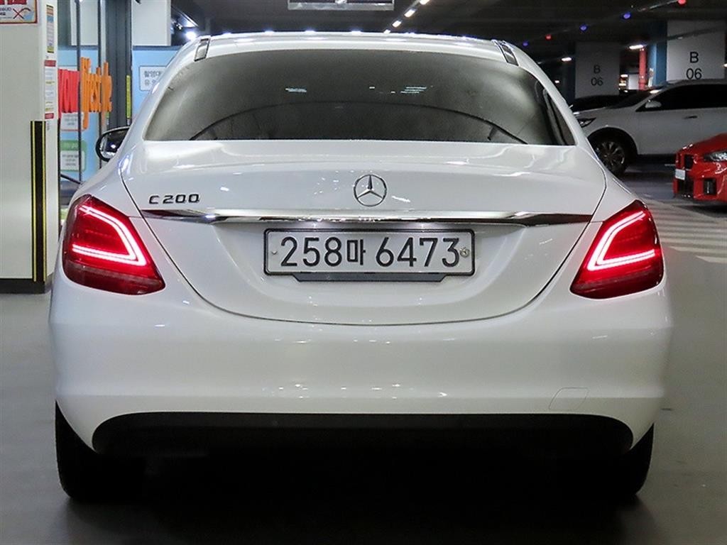 벤츠 C 클래스 C클래스 W205 C200 이미지 5