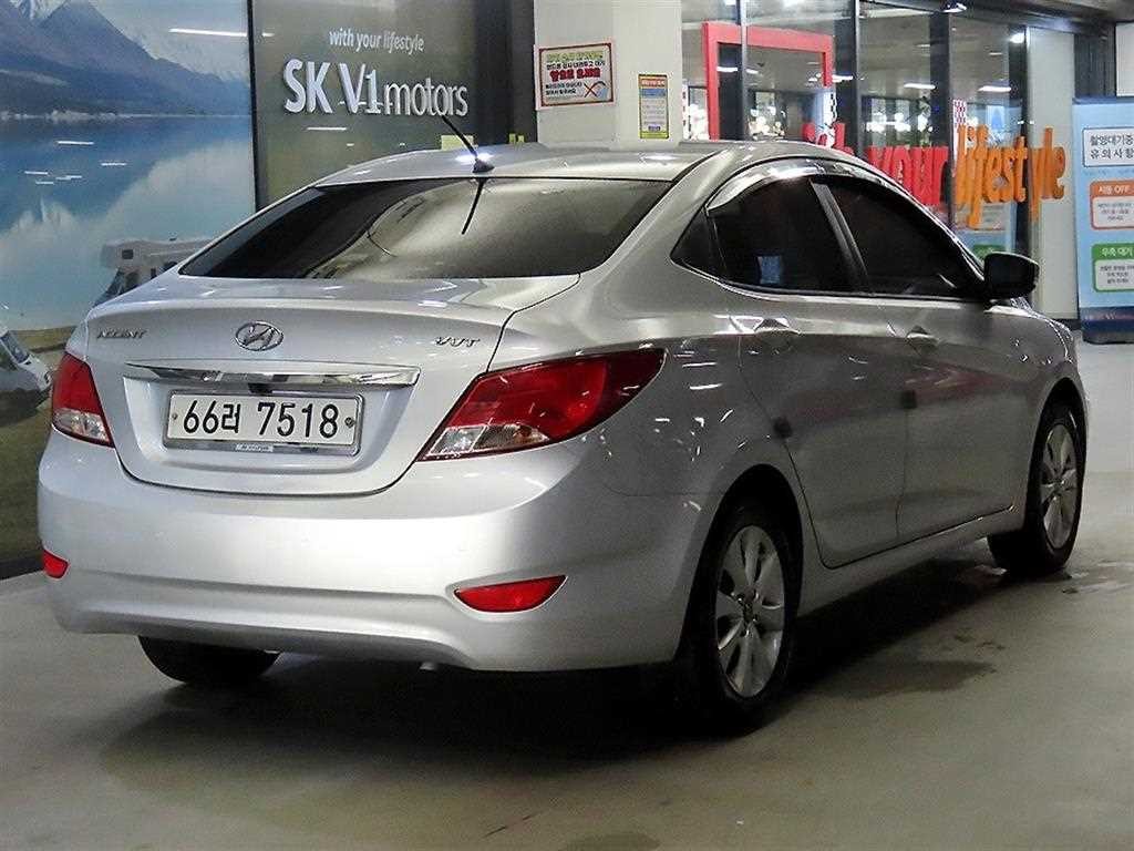 현대 엑센트 엑센트신형 1.4VVT 모던 이미지 4