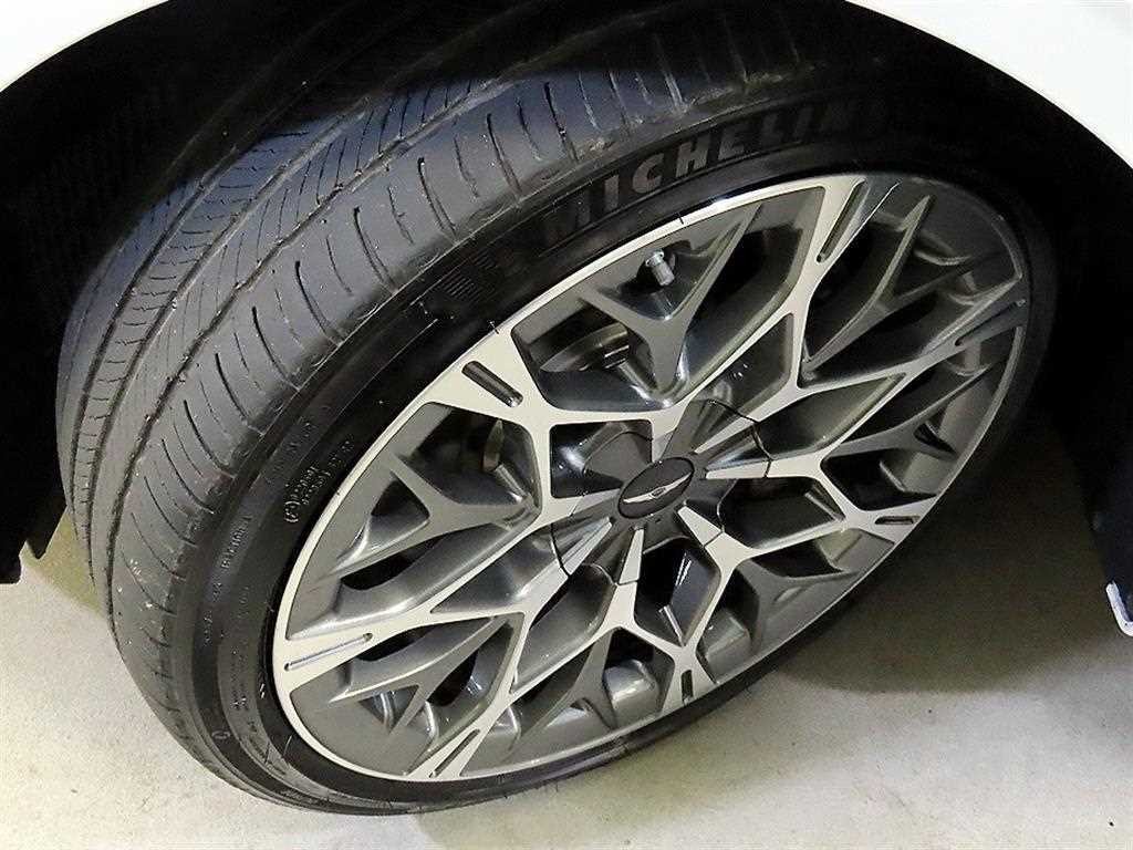 제네시스 G90 G90(RS4) 3.5T GDI e-S/C AWD 기본형 이미지 20