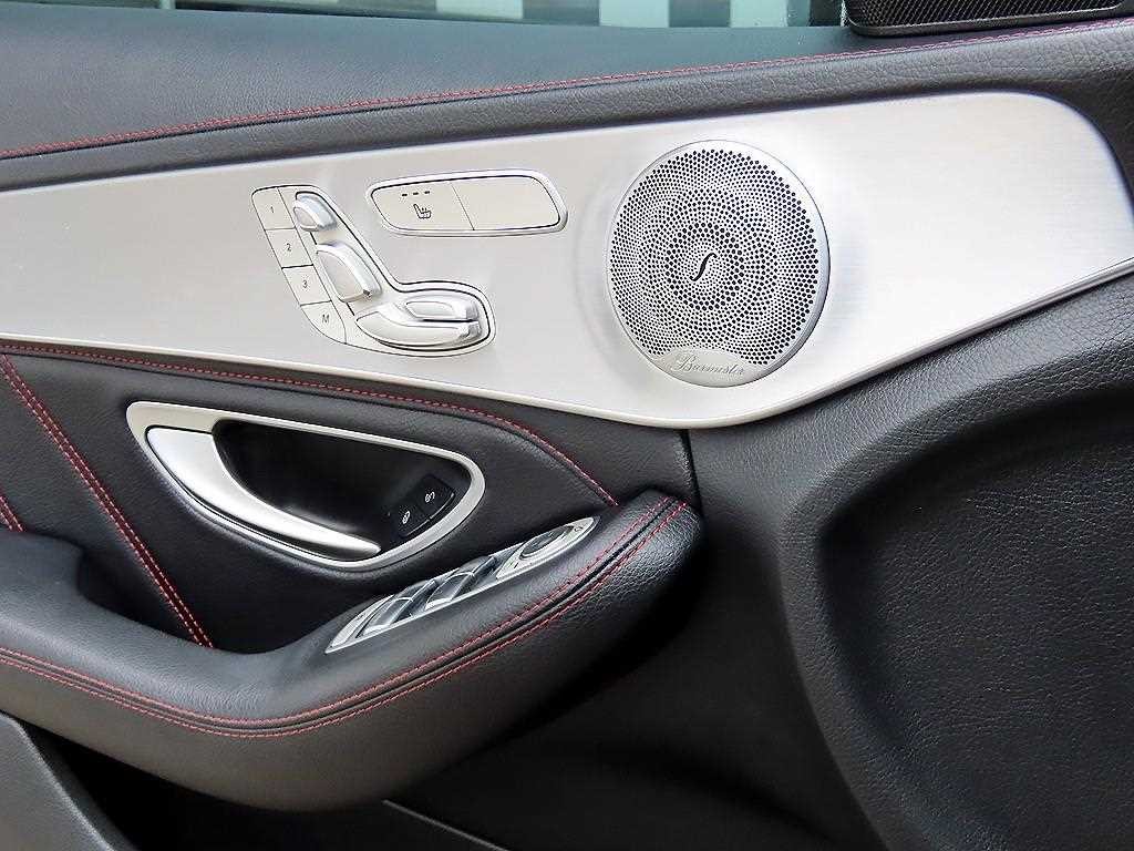 벤츠 C 클래스 C클래스 W205 C43 AMG 4MATIC 이미지 12
