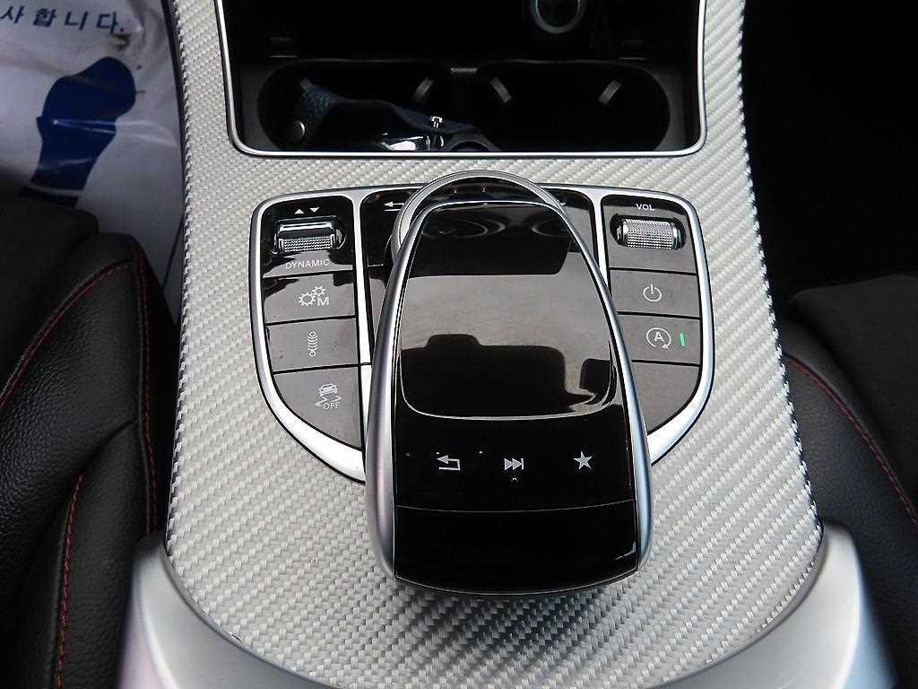 벤츠 C 클래스 C클래스 W205 C43 AMG 4MATIC 이미지 14