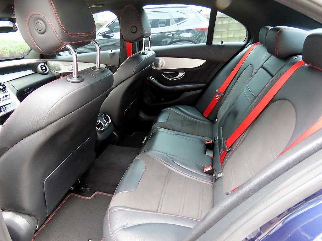 벤츠 C 클래스 C클래스 W205 C43 AMG 4MATIC 이미지 6