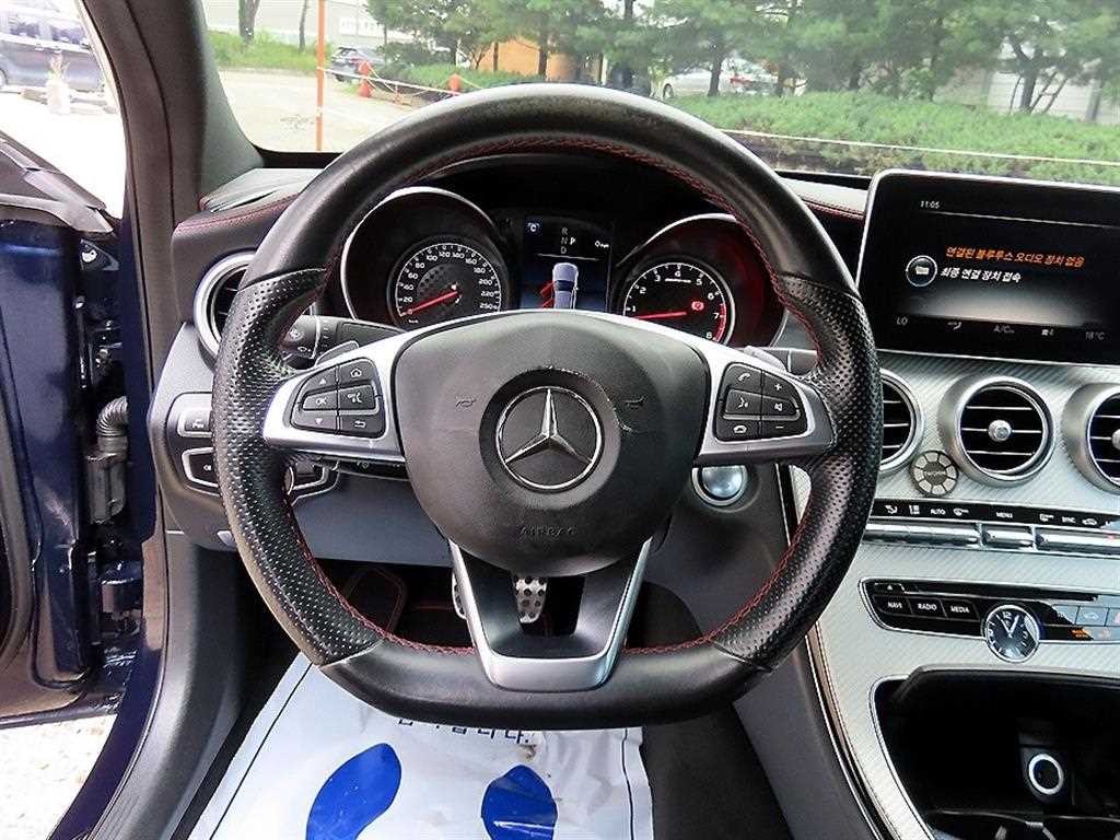 벤츠 C 클래스 C클래스 W205 C43 AMG 4MATIC 이미지 8