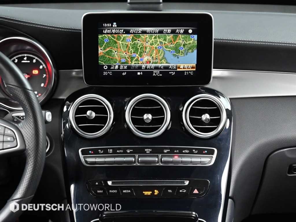벤츠 GLC 클래스 GLC클래스 X253 GLC 300 4MATIC AMG LINE 이미지 14