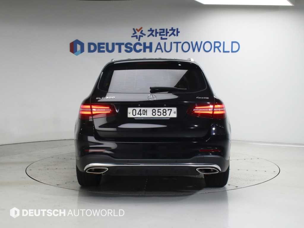 벤츠 GLC 클래스 GLC클래스 X253 GLC 300 4MATIC AMG LINE 이미지 4