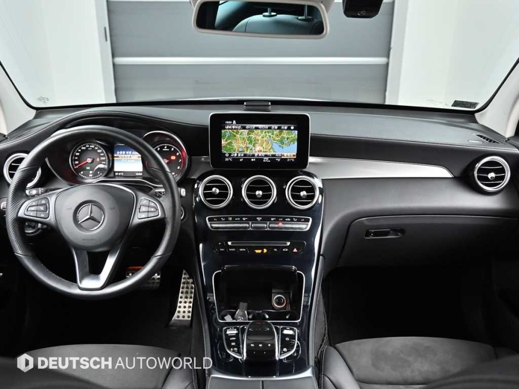 벤츠 GLC 클래스 GLC클래스 X253 GLC 300 4MATIC AMG LINE 이미지 7