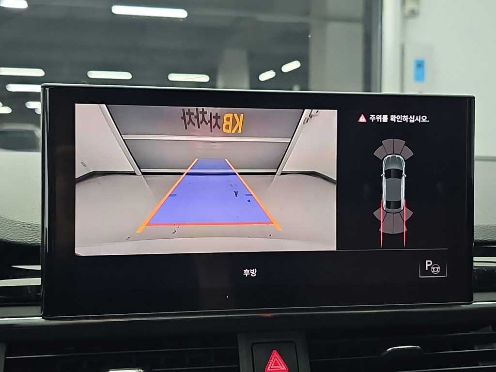 아우디 A5 A5 (F5) 40 TFSI 콰트로 프리미엄 스포트백 이미지 16