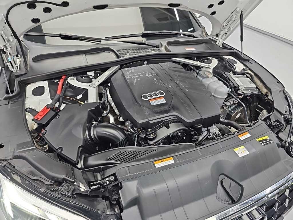 아우디 A5 A5 (F5) 40 TFSI 콰트로 프리미엄 스포트백 이미지 5