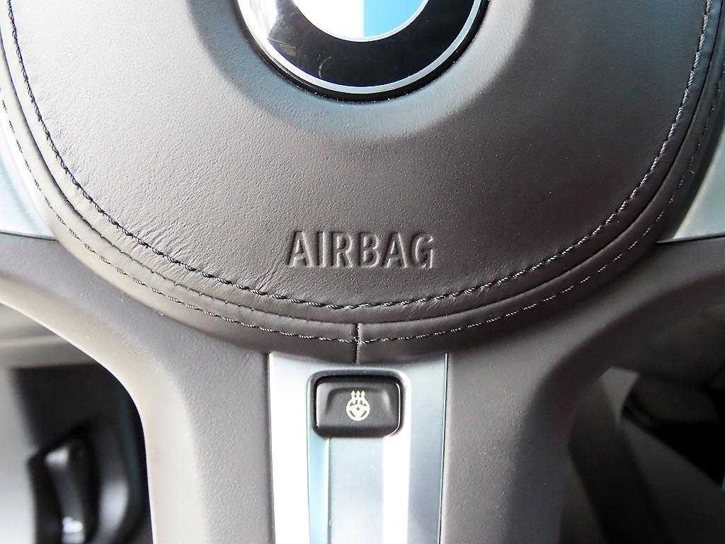 BMW 1시리즈 1시리즈 (F40) 118d M 스포츠 이미지 12