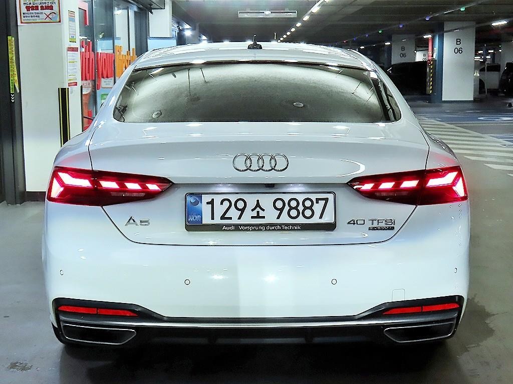 아우디 A5 A5 (F5) 40 TFSI 콰트로 스포트백 이미지 5
