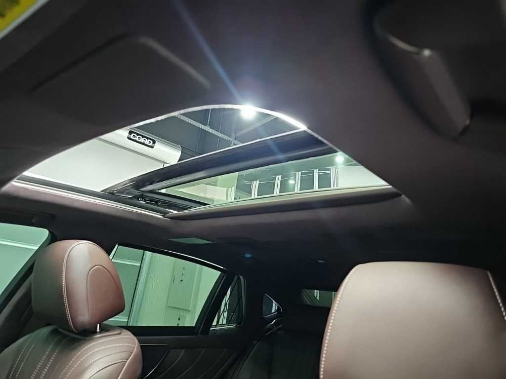 렉서스 LS LS500 3.5 럭셔리 AWD 이미지 15
