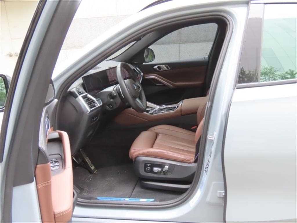 BMW X6 X6 (G06) xDrive 40d M 스포츠 온라인 익스클루시브 이미지 13
