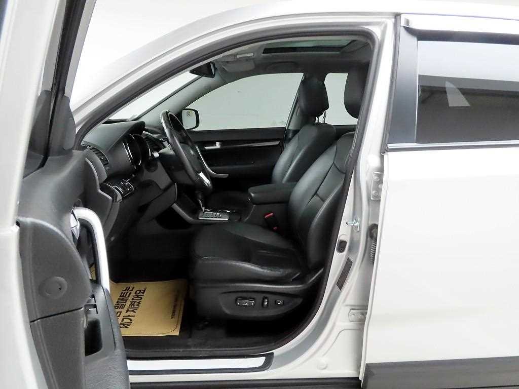 기아 쏘렌토 쏘렌토 R 디젤 2WD 2.0 TLX 최고급형 이미지 13