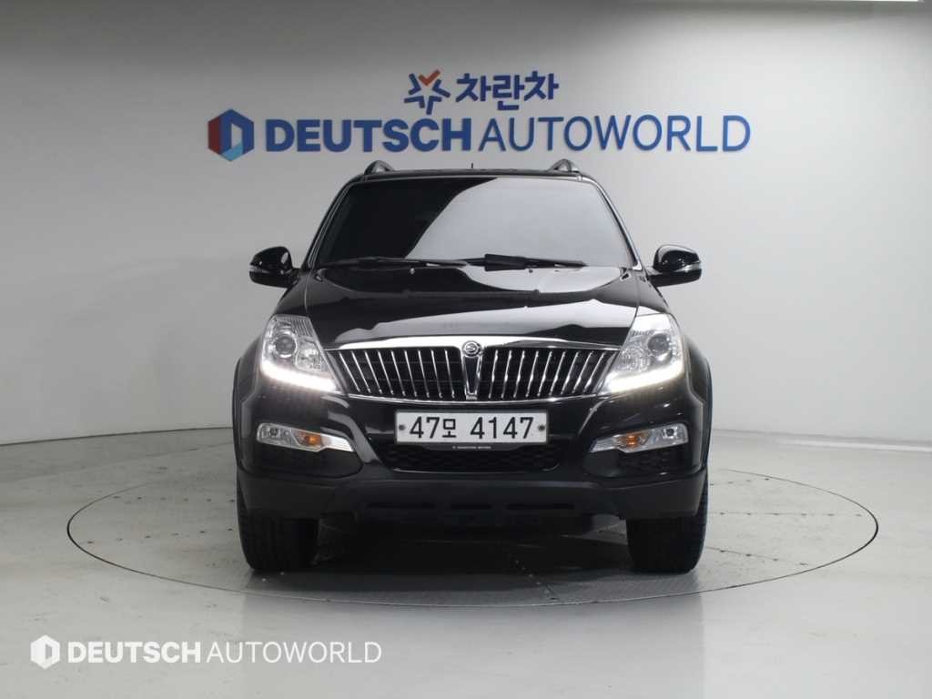 KG모빌리티(쌍용) 렉스턴 렉스턴W 2.0  4WD RX7 프레스티지 이미지 3