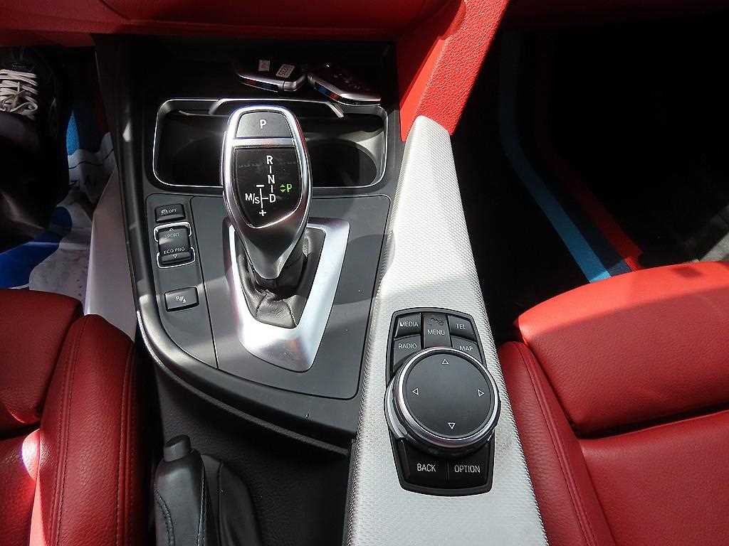 BMW 4시리즈 4시리즈 (F32) 420d xDRIVE 쿠페 M 스포츠 이미지 11