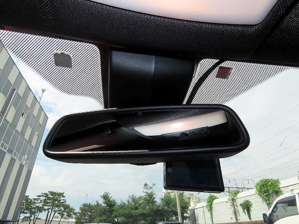 BMW 4시리즈 4시리즈 (F32) 420d xDRIVE 쿠페 M 스포츠 이미지 14
