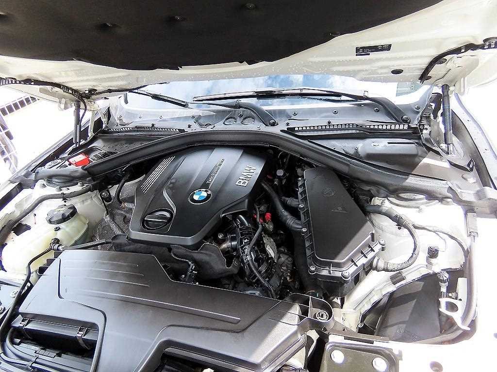 BMW 4시리즈 4시리즈 (F32) 420d xDRIVE 쿠페 M 스포츠 이미지 19