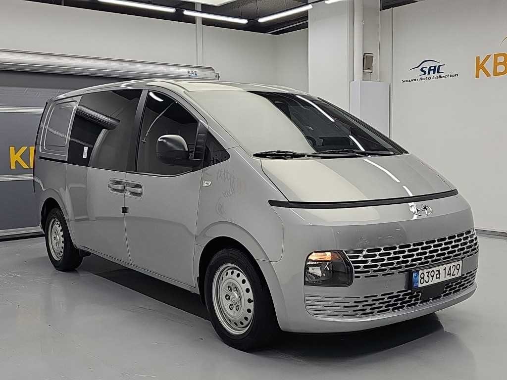 현대 스타리아 2WD 디젤 카고 스마트 5인승 이미지 4
