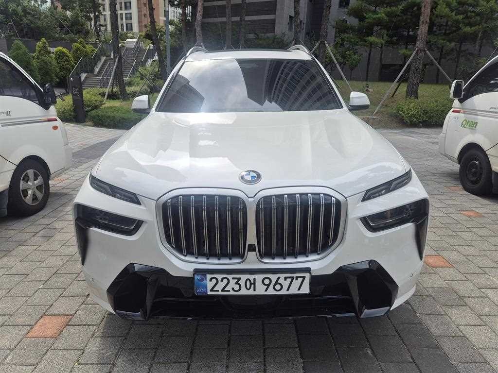 BMW X7 X7 (G07) xDrive 40i M 스포츠 이미지 2