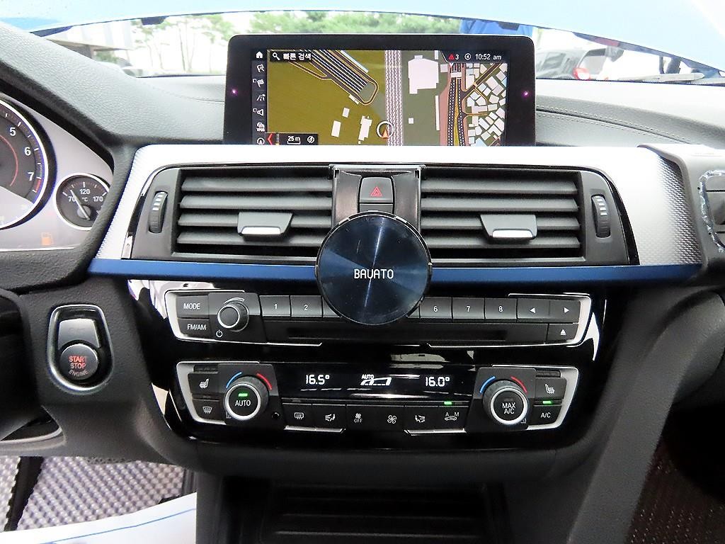BMW 3시리즈 3시리즈 (F30) 320i M 스포츠 이미지 14