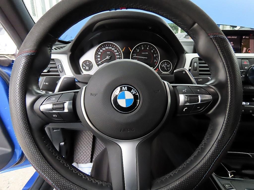 BMW 3시리즈 3시리즈 (F30) 320i M 스포츠 이미지 8