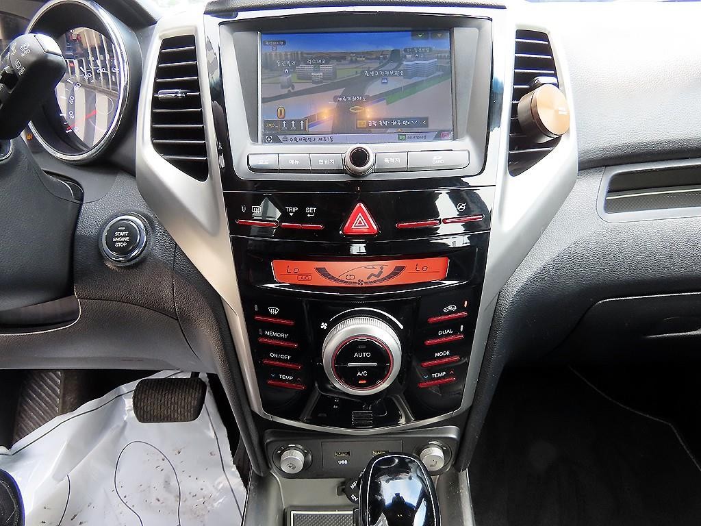 KG모빌리티(쌍용) 티볼리 가솔린 2WD 1.6 LX 이미지 13