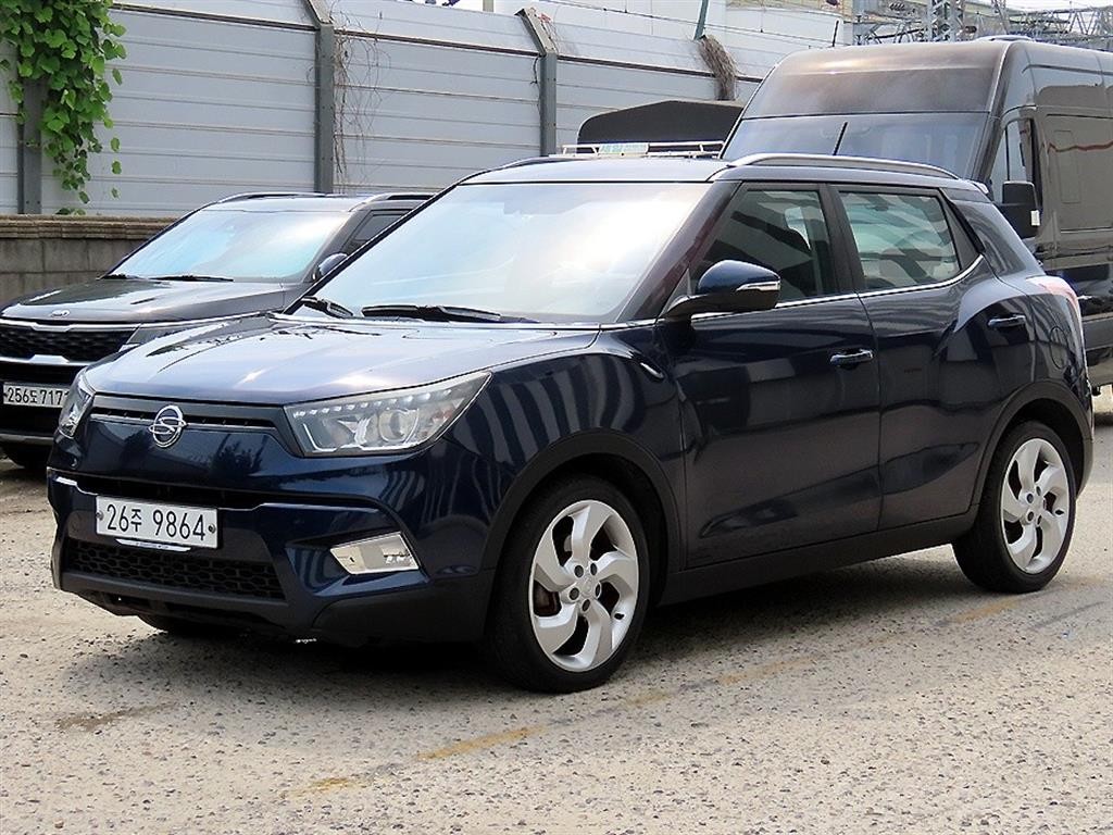 KG모빌리티(쌍용) 티볼리 가솔린 2WD 1.6 LX 이미지 2