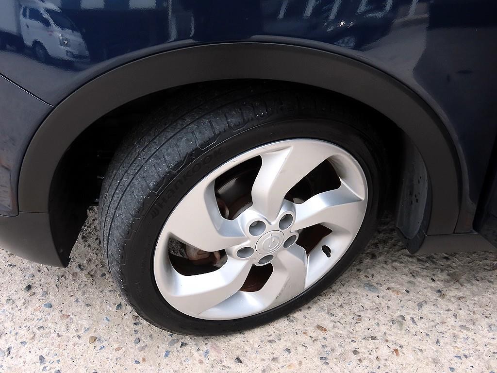 KG모빌리티(쌍용) 티볼리 가솔린 2WD 1.6 LX 이미지 20