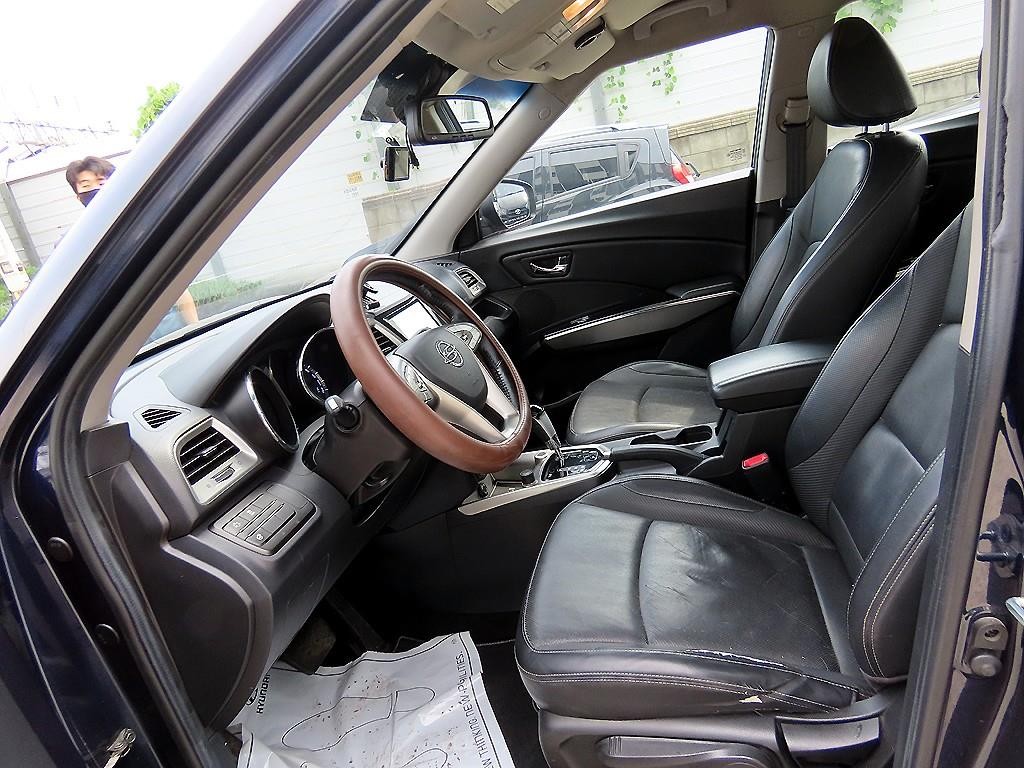 KG모빌리티(쌍용) 티볼리 가솔린 2WD 1.6 LX 이미지 5