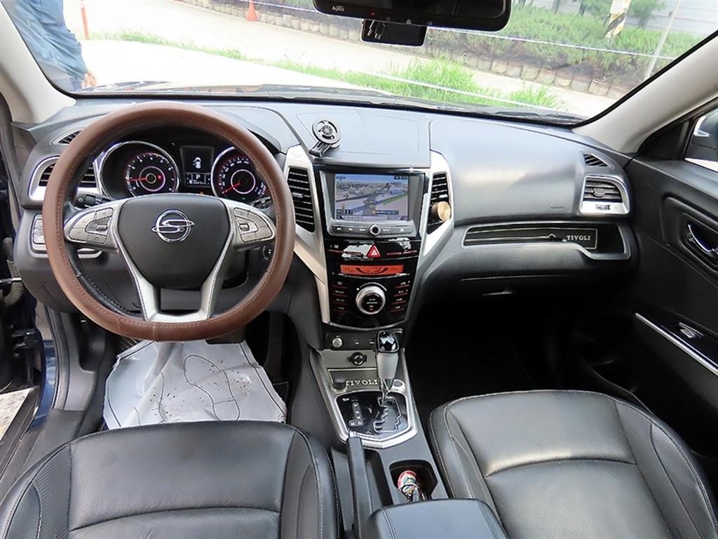 KG모빌리티(쌍용) 티볼리 가솔린 2WD 1.6 LX 이미지 7