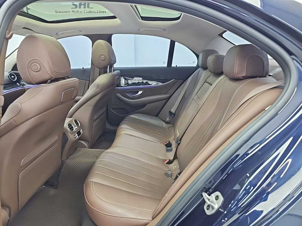 벤츠 E 클래스 E-클래스 W213 E450 4MATIC 익스클루시브 이미지 12
