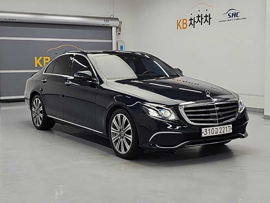 벤츠 E 클래스 E-클래스 W213 E450 4MATIC 익스클루시브 이미지 3