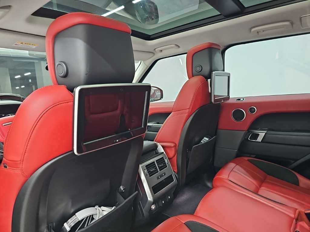 랜드로버 레인지로버 스포츠 레인지로버 스포츠 2세대 3.0 SDV6 HSE 다이나믹 이미지 16